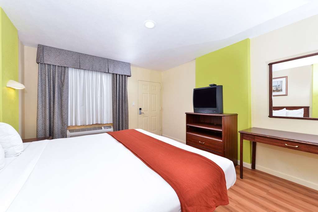 Rodeway Inn Modesto Δωμάτιο φωτογραφία