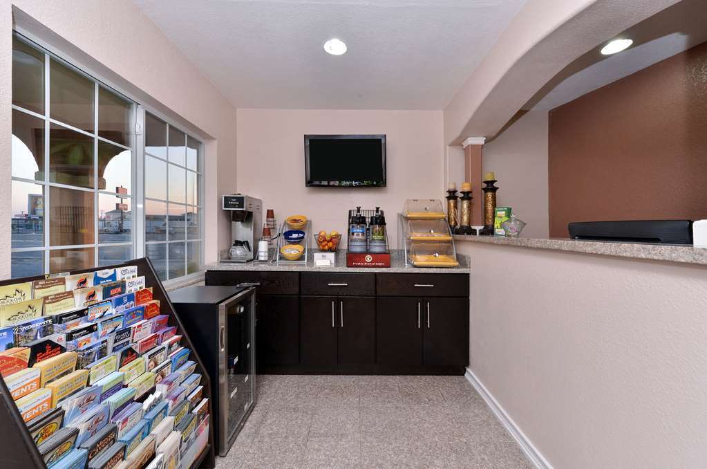 Rodeway Inn Modesto Εσωτερικό φωτογραφία
